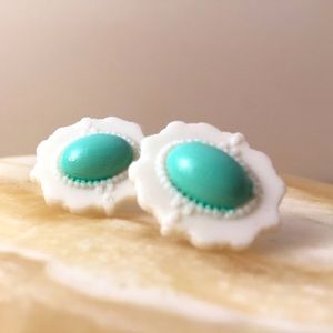 Tiffany Blue Oval Stud Earring Acrylic Resin